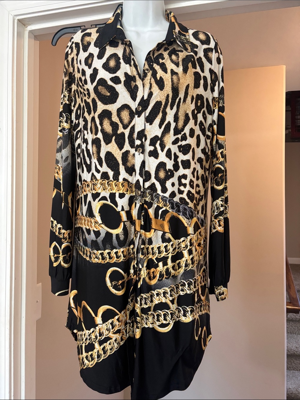 Sexy Long Sleeve Animal Print Shirt Dress with Gold Chain Detail - Black/Cream